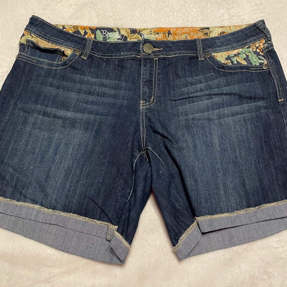 Ladies Denim Shorts
